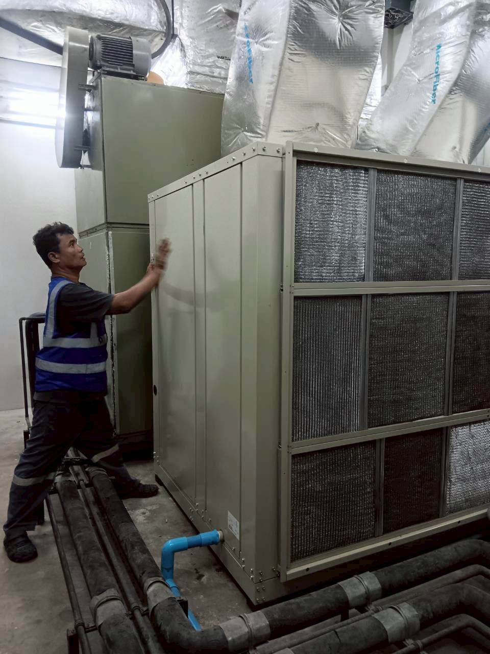 ระบบขนาดใหญ่ในห้องเครื่อง — 1